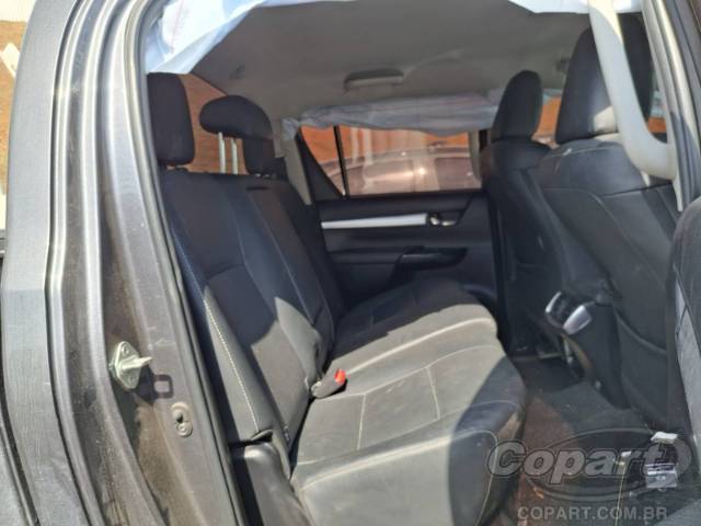 2024 TOYOTA HILUX CD 