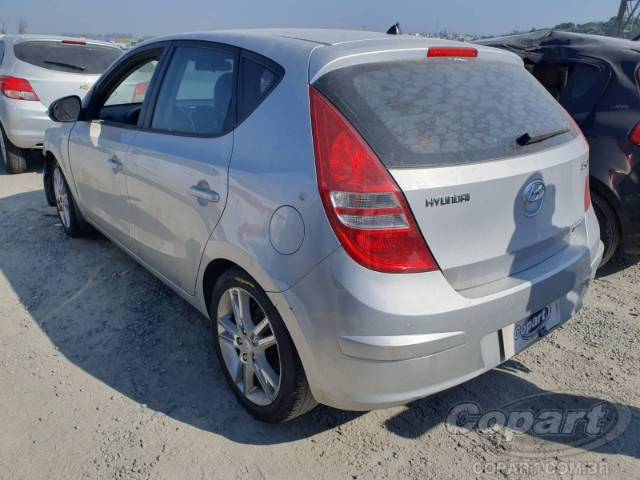 2010 HYUNDAI I30 