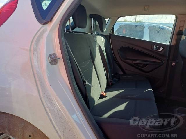 2015 FORD FIESTA 