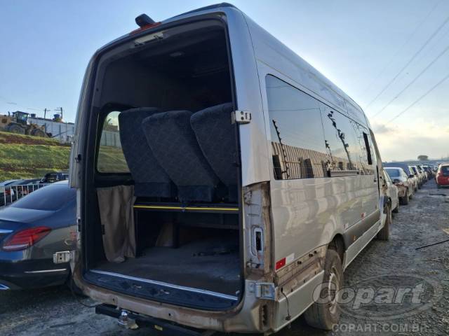 2021 MERCEDES BENZ SPRINTER 