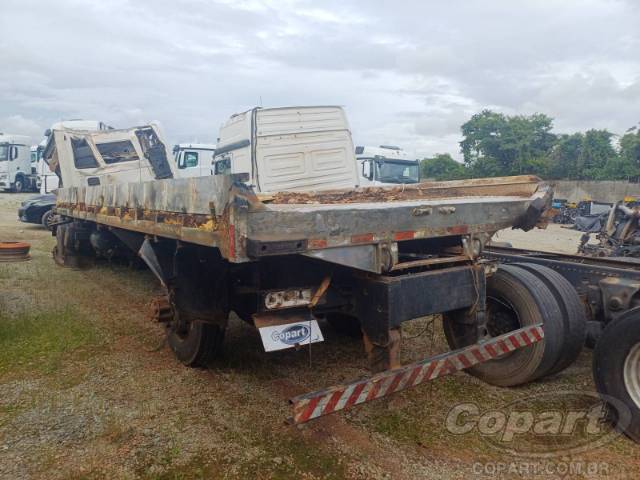 2011 IVECO TECTOR 