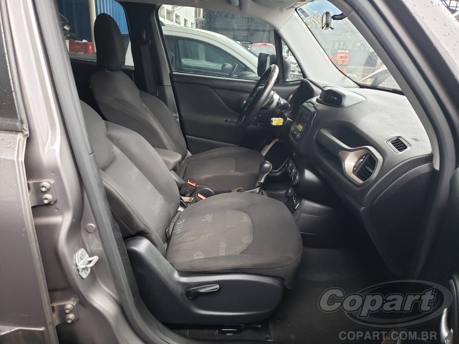 2016 JEEP RENEGADE — foto 5 de 12