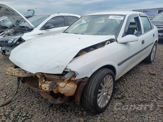 1998 CHEVROLET VECTRA 