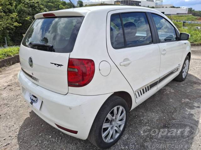 2013 VOLKSWAGEN FOX 