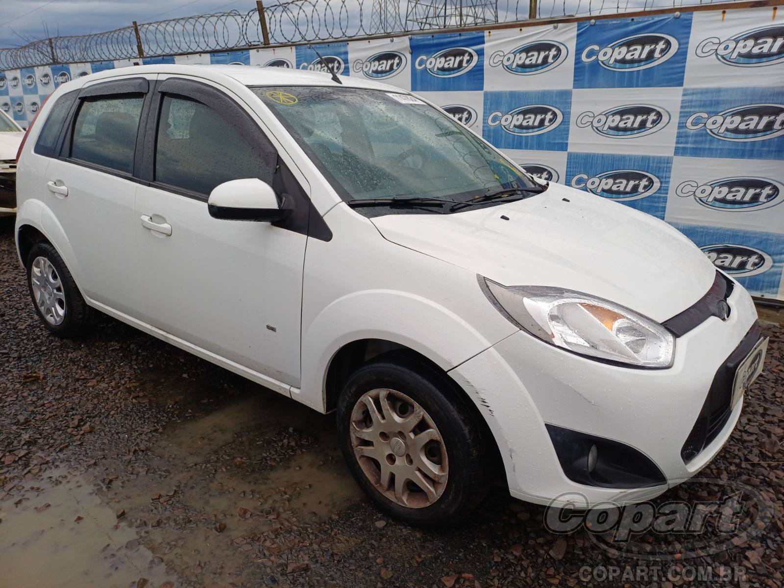 Veículo Ford Fiesta 2014 Ford Fiesta Flex 1.0 RoCam Colisão 2014 em leilão