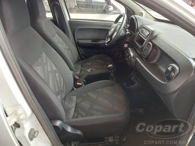 2017 FIAT MOBI 