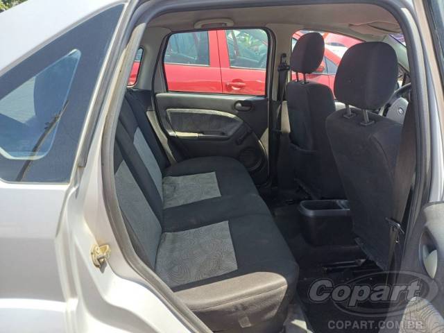 2010 FORD FIESTA SEDAN 