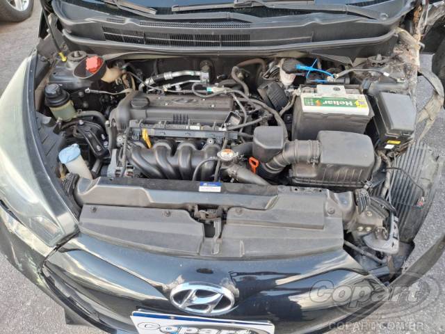 2015 HYUNDAI HB20 