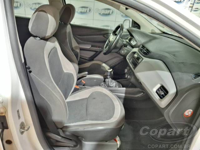 2015 CHEVROLET ONIX 