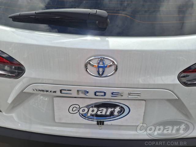 2026 TOYOTA COROLLA CROSS 