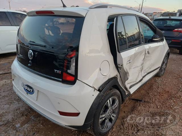 2018 VOLKSWAGEN UP 