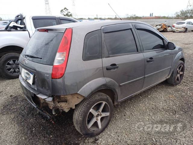 2004 FORD FIESTA 