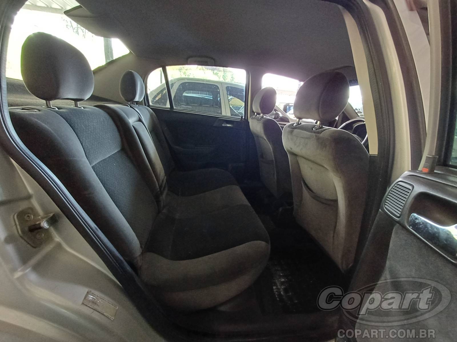 2005 CHEVROLET ASTRA SEDAN — foto 6 de 10