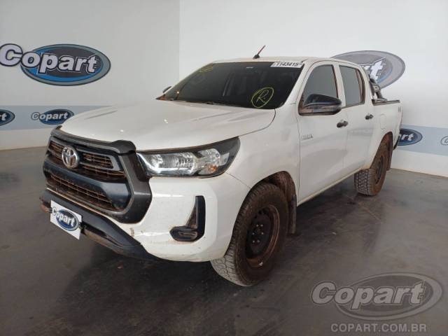 2023 TOYOTA HILUX CD 