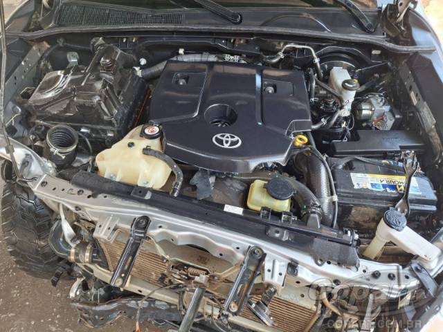 2017 TOYOTA HILUX CS 