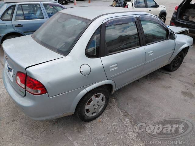 2011 CHEVROLET CLASSIC 