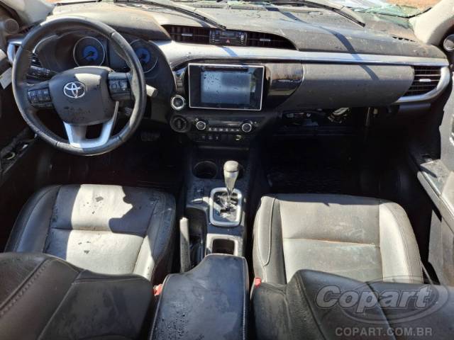 2017 TOYOTA HILUX CD 