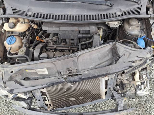 2013 VOLKSWAGEN FOX 