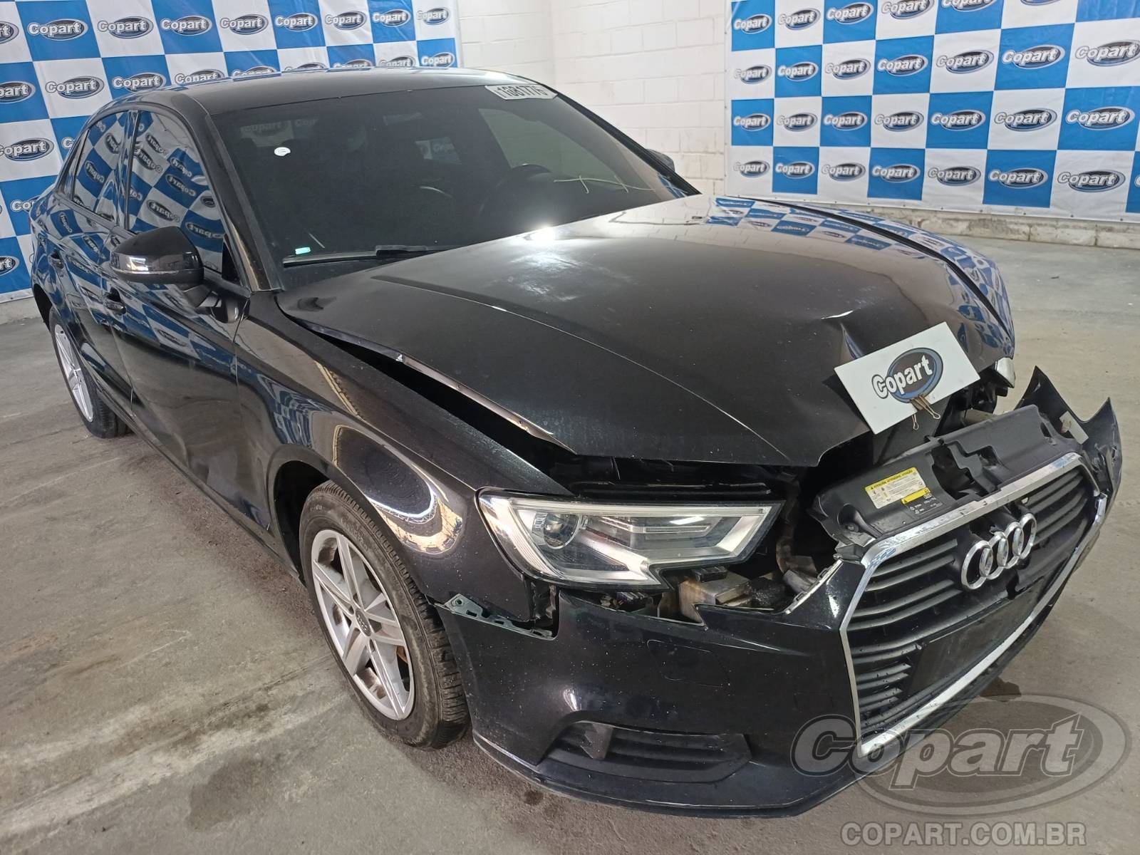 Veículo Audi A3 Audi A3 Sedan Ambiente 1.4 16V TFSI Turbo 2017 2017 em leilão