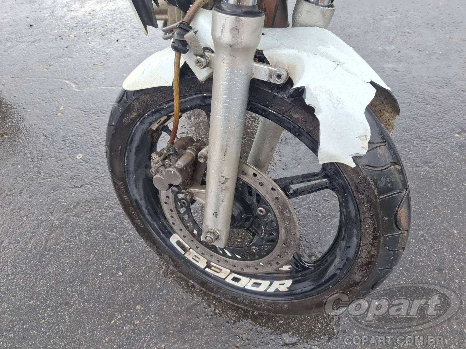 Foto 8 de 10: 2014 HONDA CB 300