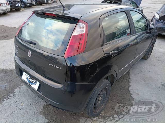 2012 FIAT PUNTO 