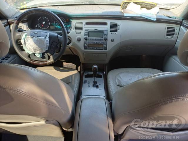 2010 HYUNDAI AZERA 