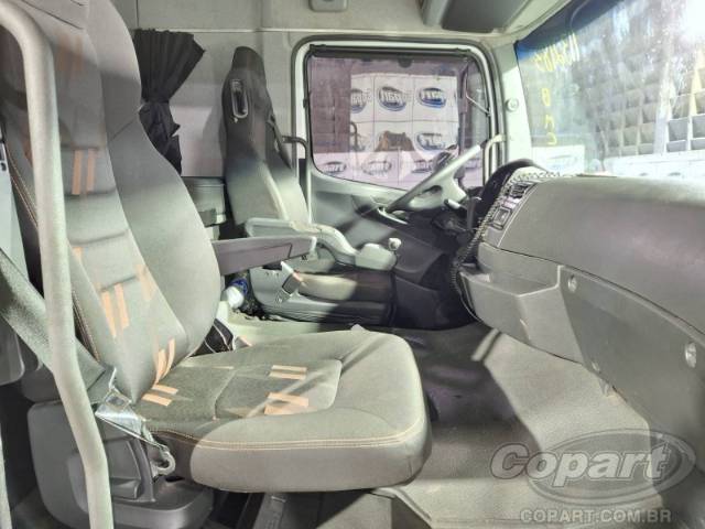 2023 MERCEDES BENZ AXOR 