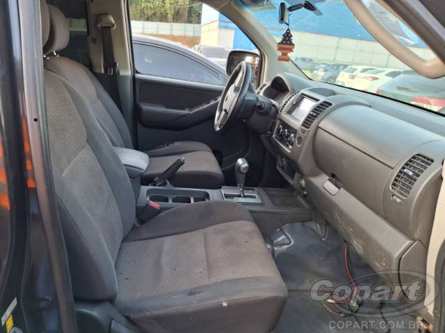 2015 NISSAN FRONTIER CD 