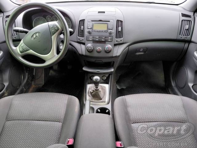 2012 HYUNDAI I30 