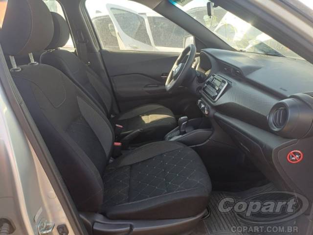2019 NISSAN KICKS 