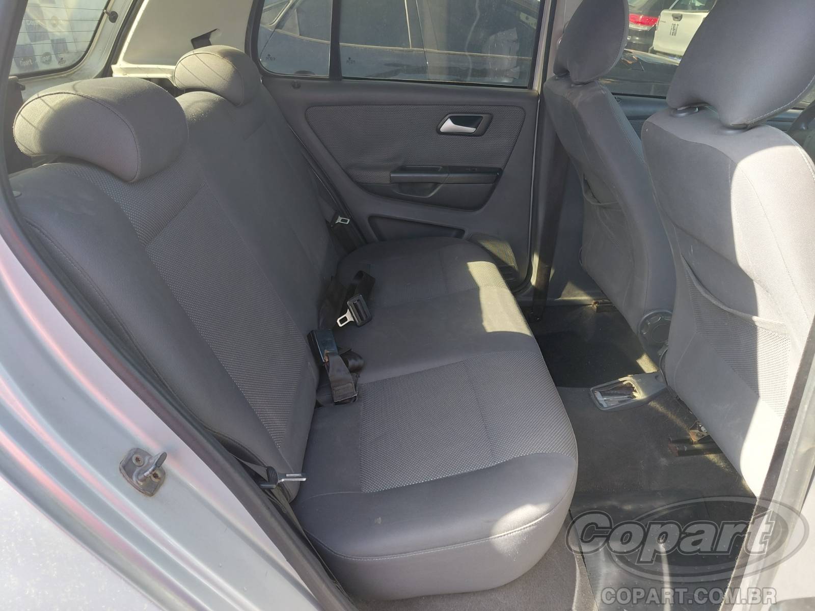2011 VOLKSWAGEN FOX — foto 6 de 11