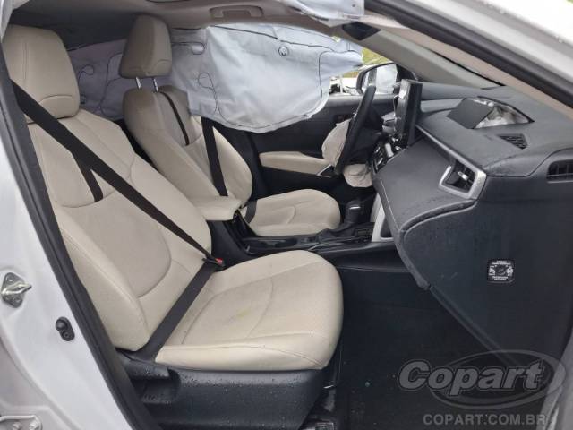 2026 TOYOTA COROLLA CROSS 