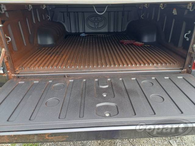 2025 TOYOTA HILUX CD 