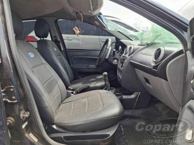 2008 FORD FIESTA SEDAN 