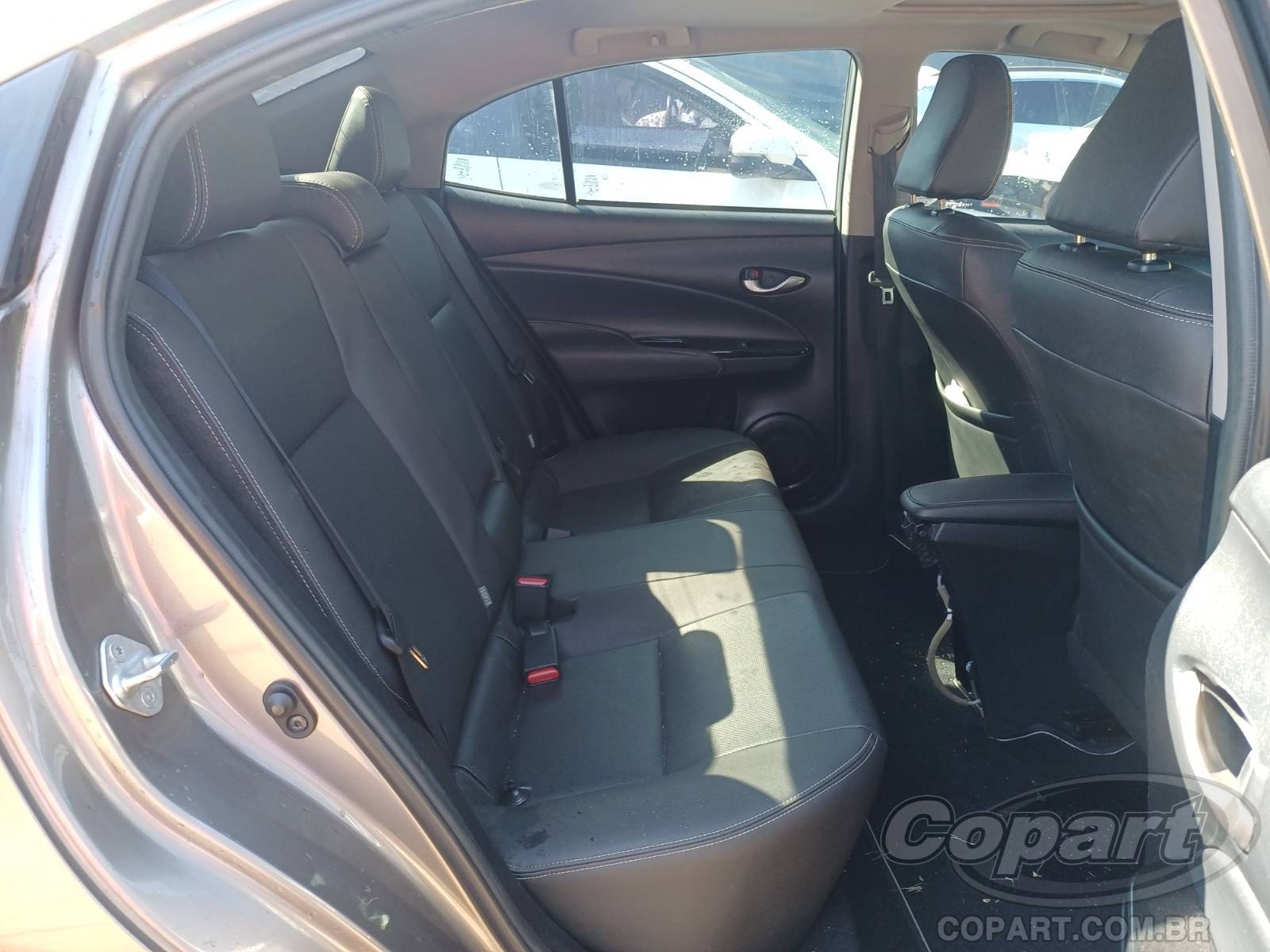 2021 TOYOTA YARIS SEDA — leilão em Betim/MG (foto 6)