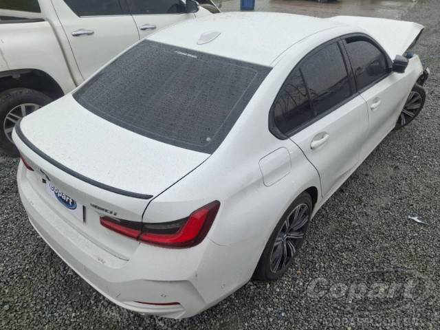 2023 BMW SERIE 3 
