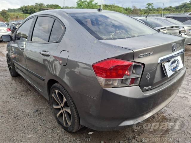 2010 HONDA CITY 