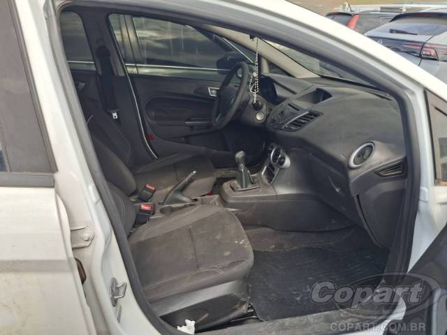 2016 FORD FIESTA 