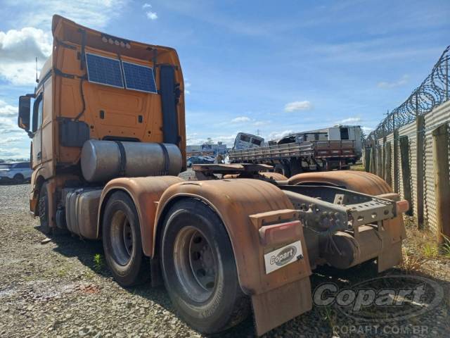 2021 MERCEDES BENZ ACTROS 