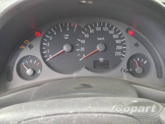2005 CHEVROLET CORSA 