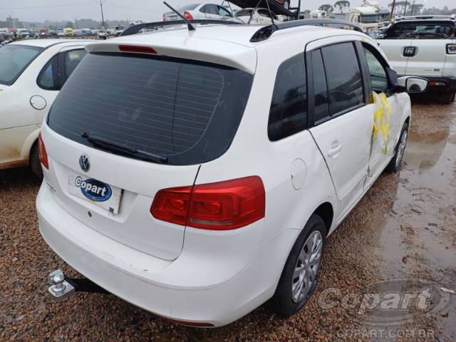 2013 VOLKSWAGEN SPACEFOX 