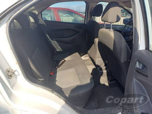 2015 FORD KA SEDAN 