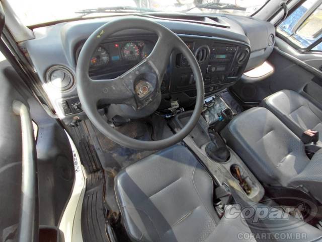 2012 FORD CARGO 2428 