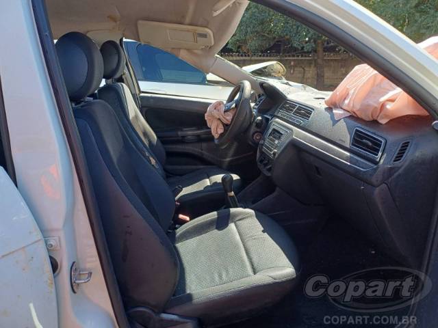 2017 VOLKSWAGEN GOL 