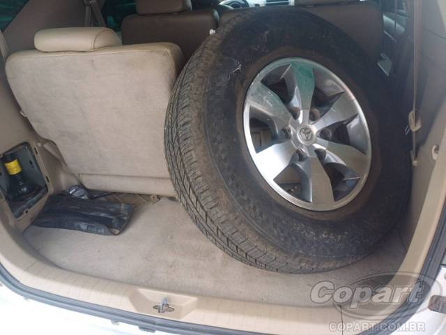 2011 TOYOTA HILUX SW4 