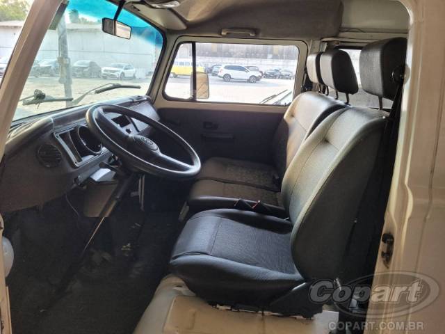 2013 VOLKSWAGEN KOMBI 