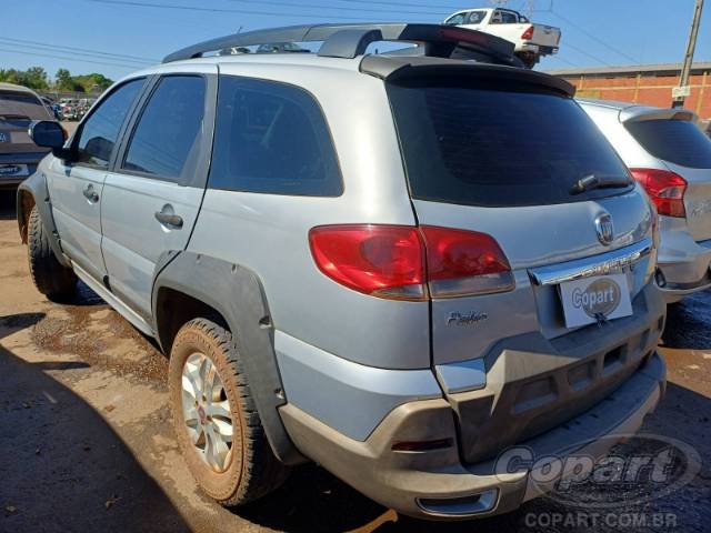2013 FIAT PALIO WEEKEND 