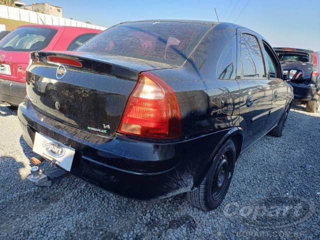 2010 CHEVROLET CORSA SEDAN 