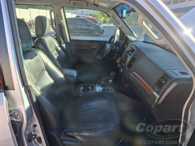 2008 MITSUBISHI PAJERO FULL 