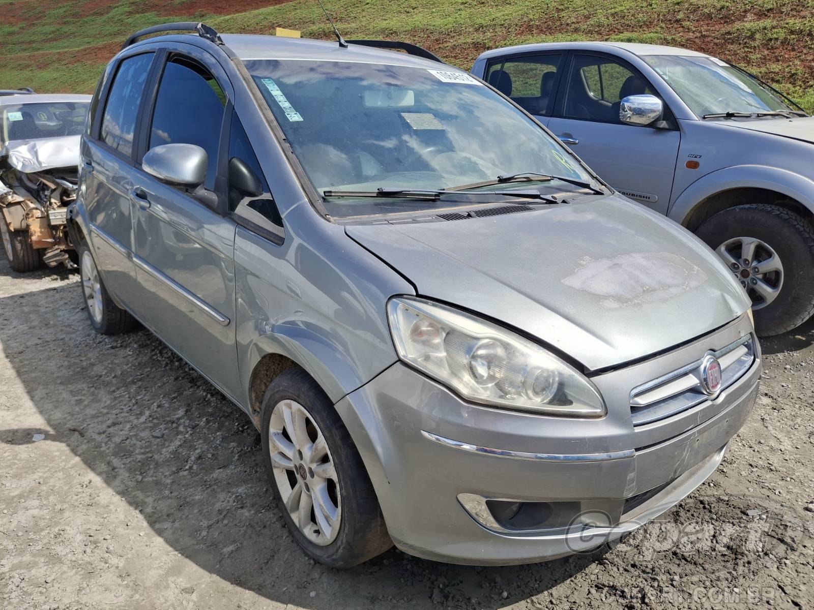 Veículo Fiat Idea Fiat Idea Essence 1.6 16V E.torQ 2014 2014 em leilão